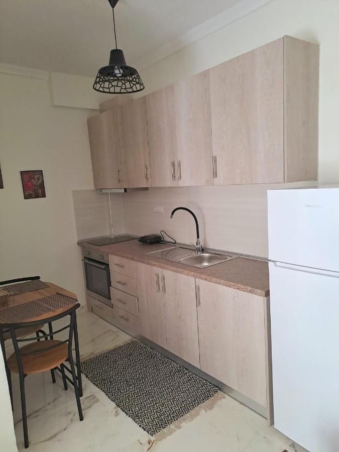 Cloud9 Apartment Kavala Exteriör bild